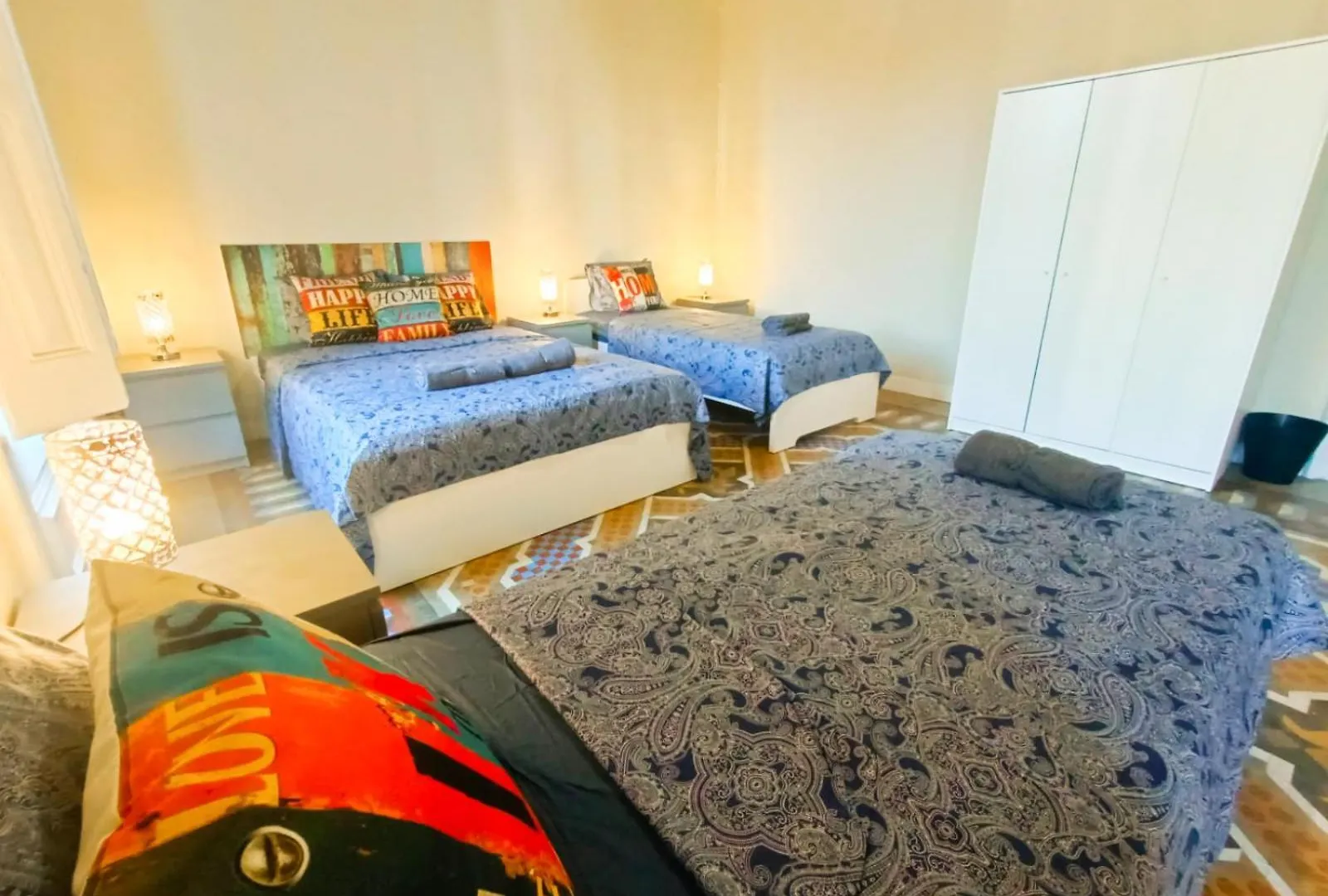Barcelona Rooms - Roger De Lluria 0*,