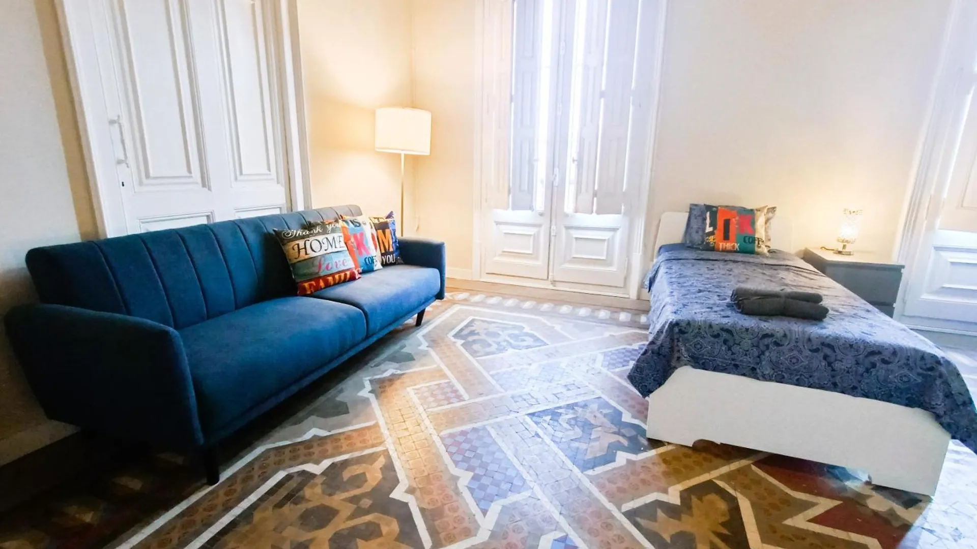 Barcelona Rooms - Roger De Lluria 0*,