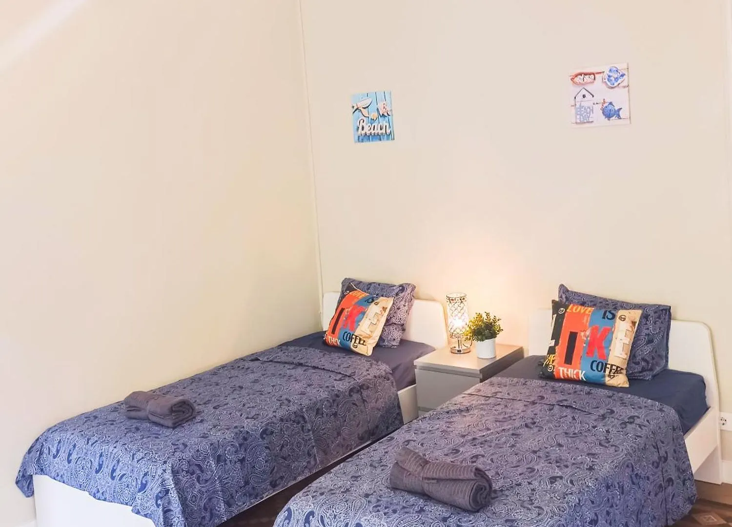 Hostel Barcelona Rooms - Roger De Lluria